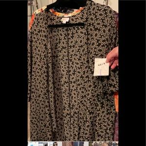 New Lularoe Large Lindsay black / cream with tag